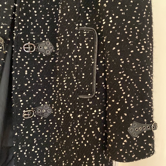 Knee Length Coat CYNTHIA STEFFE LEATHER trims and buckles.Amazing and Elegant- - Picture 4 of 9